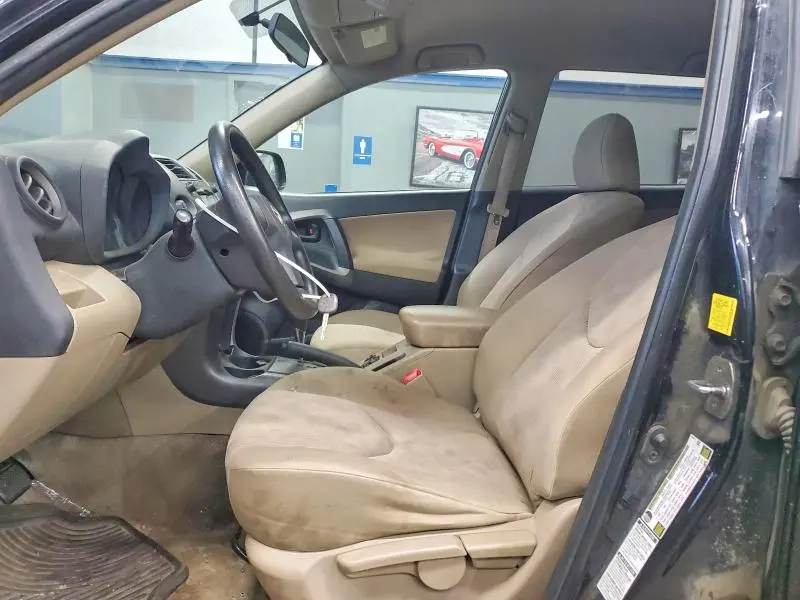 2010 TOYOTA RAV4 BASE  