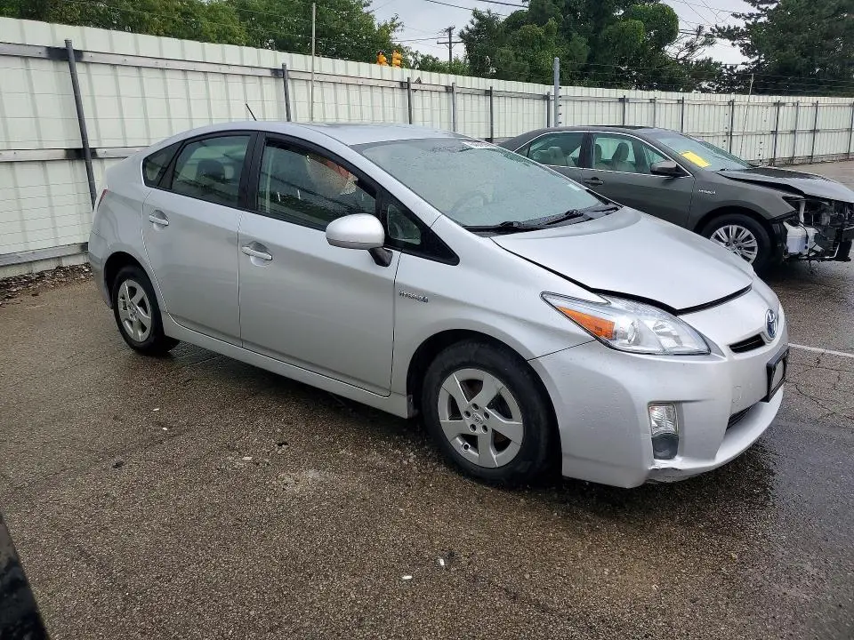 2010 TOYOTA PRIUS II  