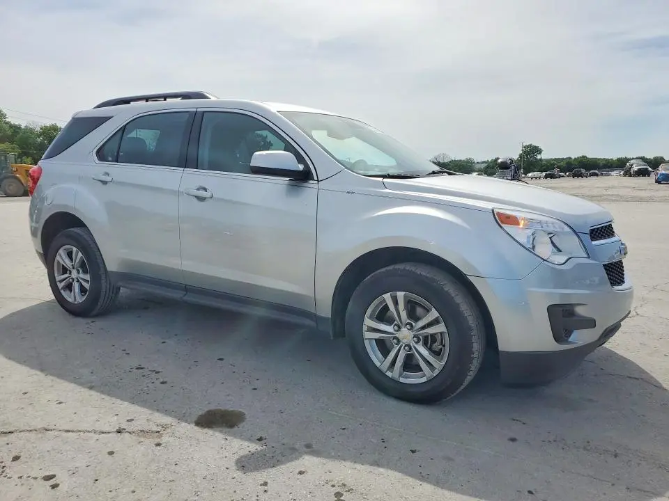 2015 CHEVROLET EQUINOX LT  