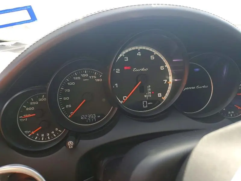 2017 PORSCHE CAYENNE TURBO  