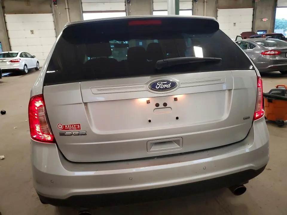 2013 FORD EDGE SE  