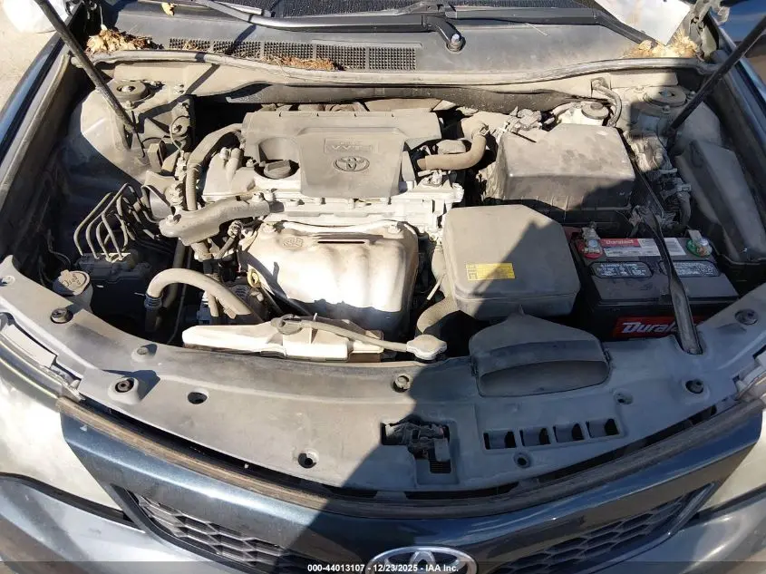 2014 TOYOTA CAMRY SE