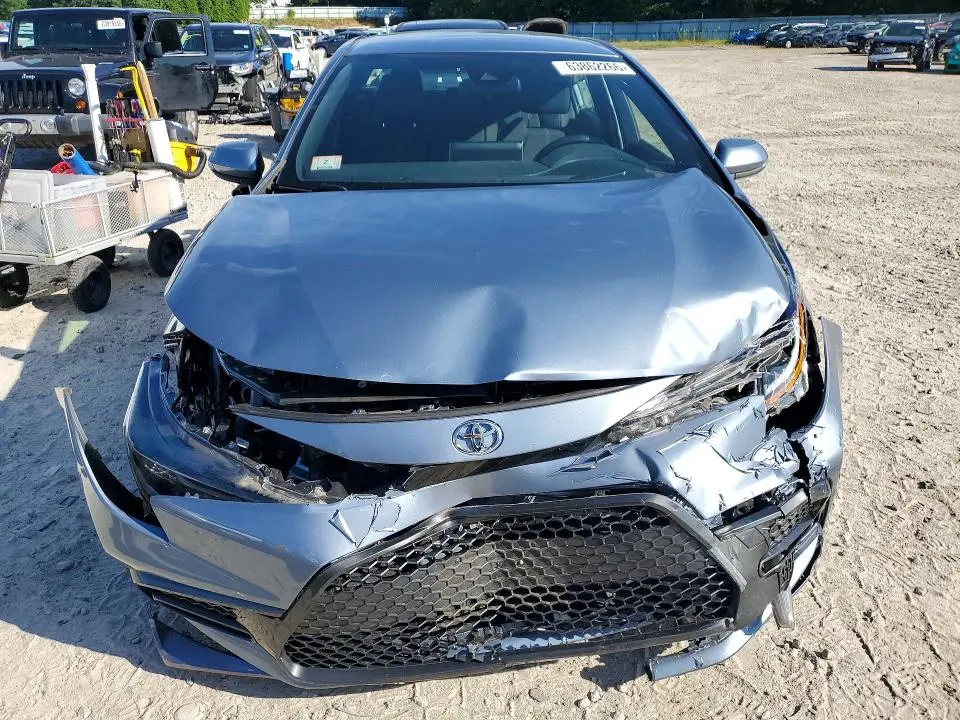 2021 TOYOTA COROLLA SE  