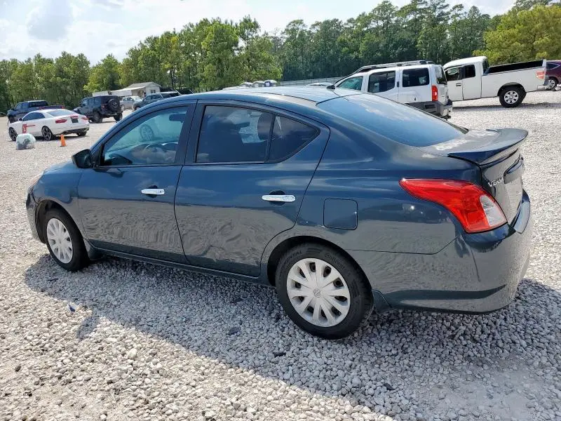 2015 NISSAN VERSA S  