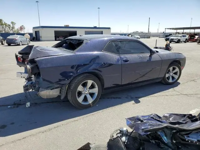 2016 DODGE CHALLENGER SXT