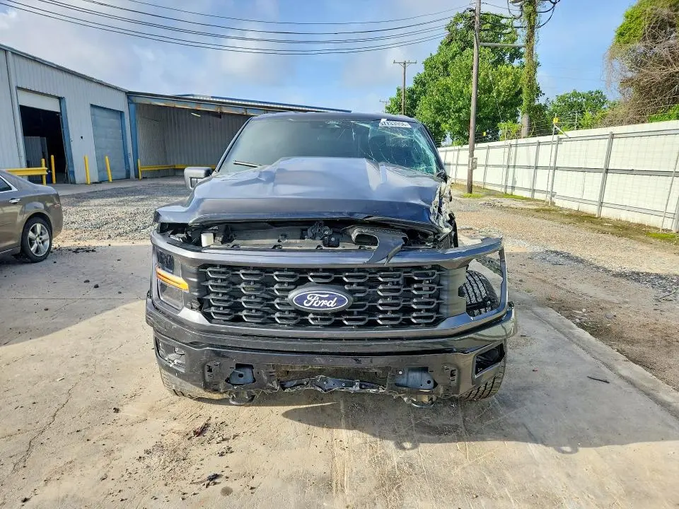 2025 FORD F150 STX  