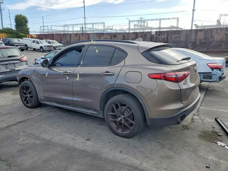 2019 ALFA ROMEO STELVIO   
