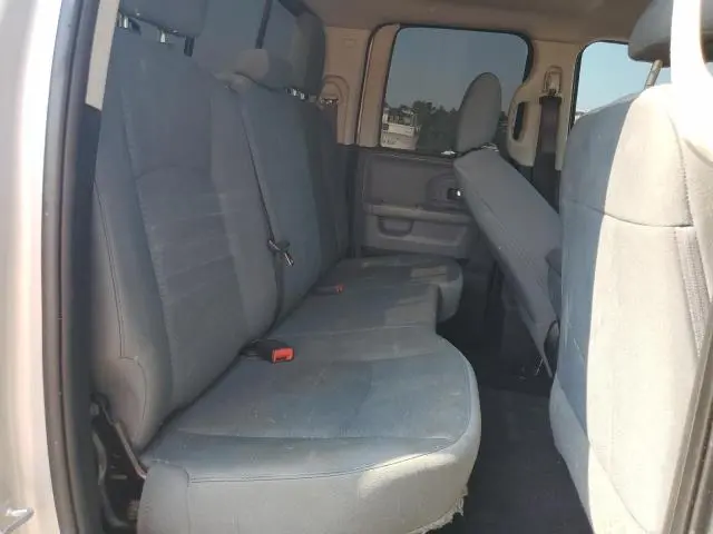 2017 RAM 1500 SLT  