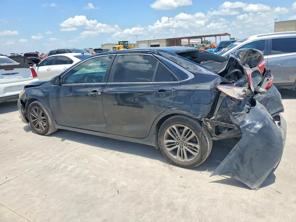 2016 TOYOTA CAMRY   
