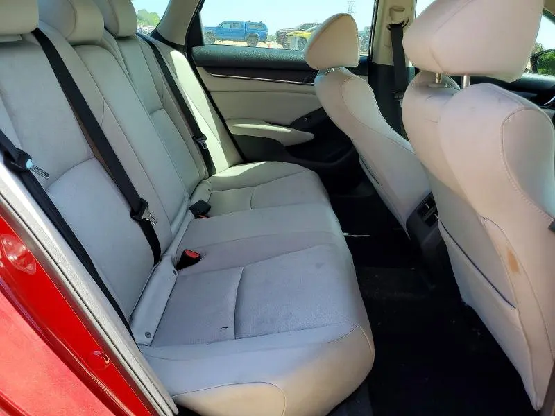 2018 HONDA ACCORD EX  