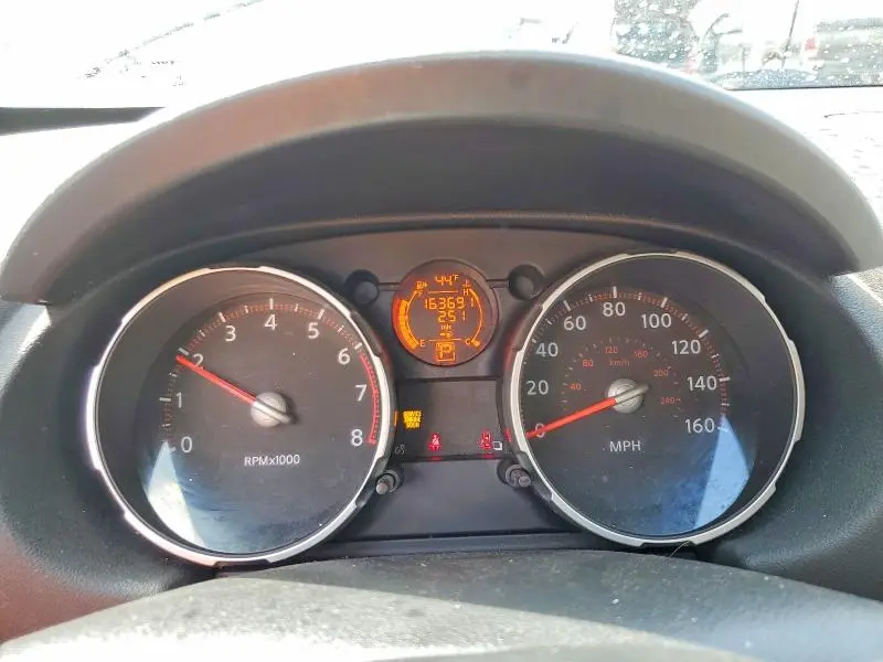 2010 NISSAN ROGUE S  
