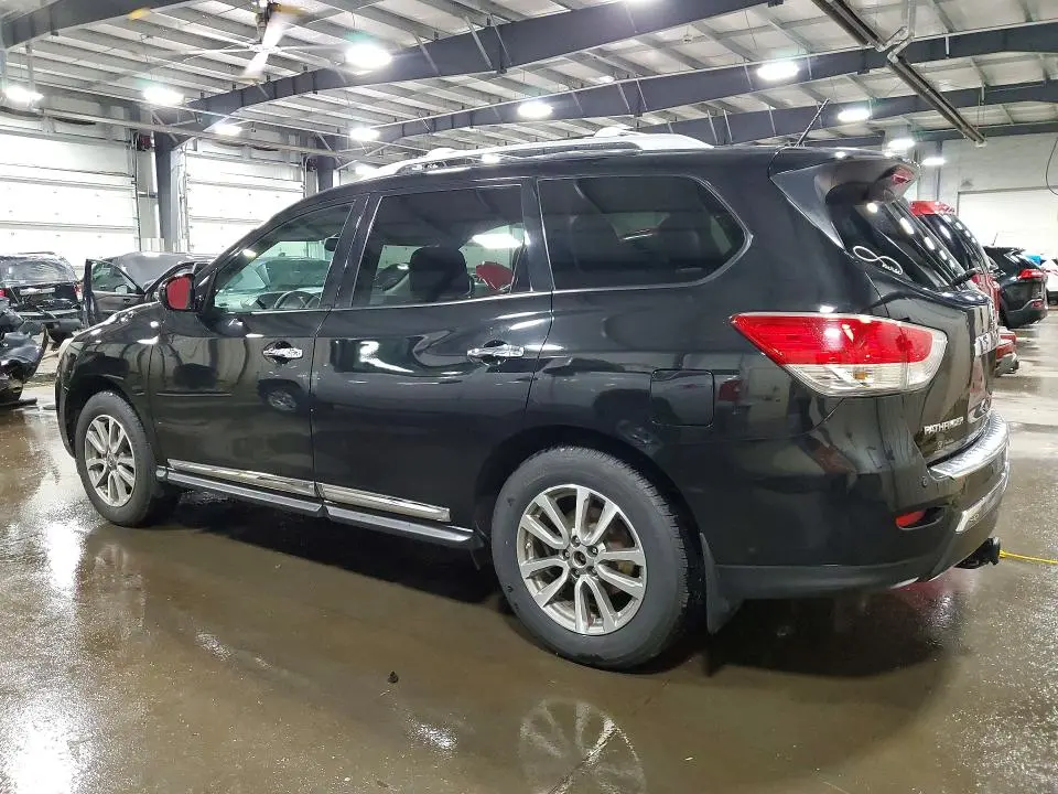 2015 NISSAN PATHFINDER SL  