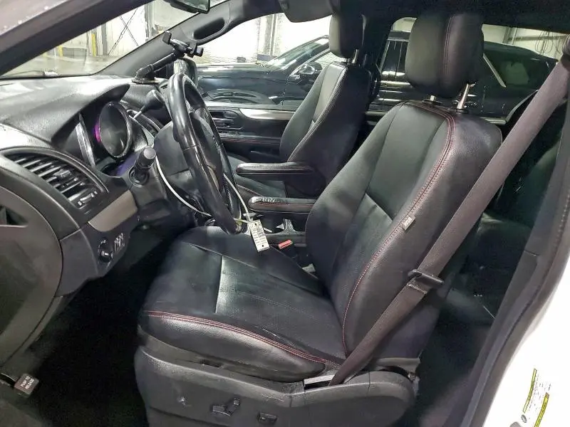 2017 DODGE GRAND CARAVAN GT  