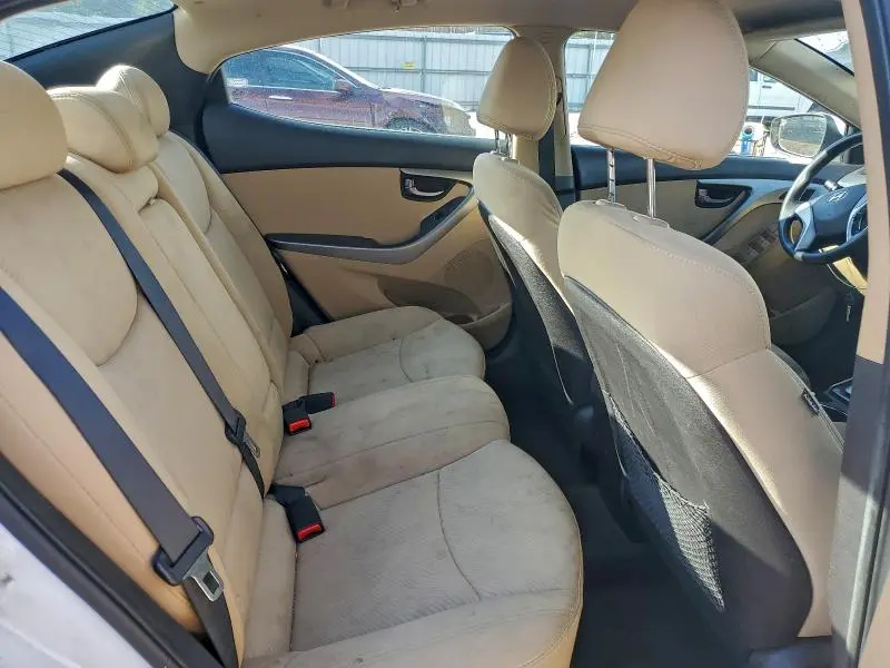 2012 HYUNDAI ELANTRA GLS  