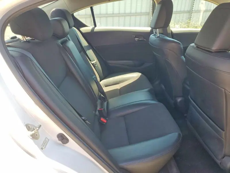 2013 ACURA ILX 20  