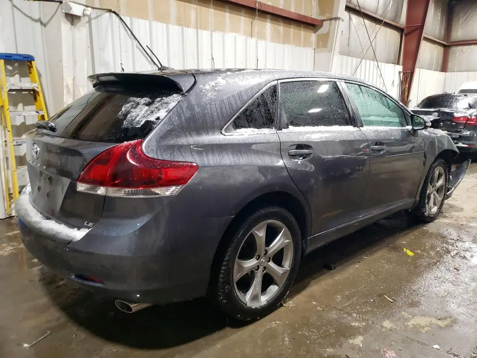 2013 TOYOTA VENZA LE  