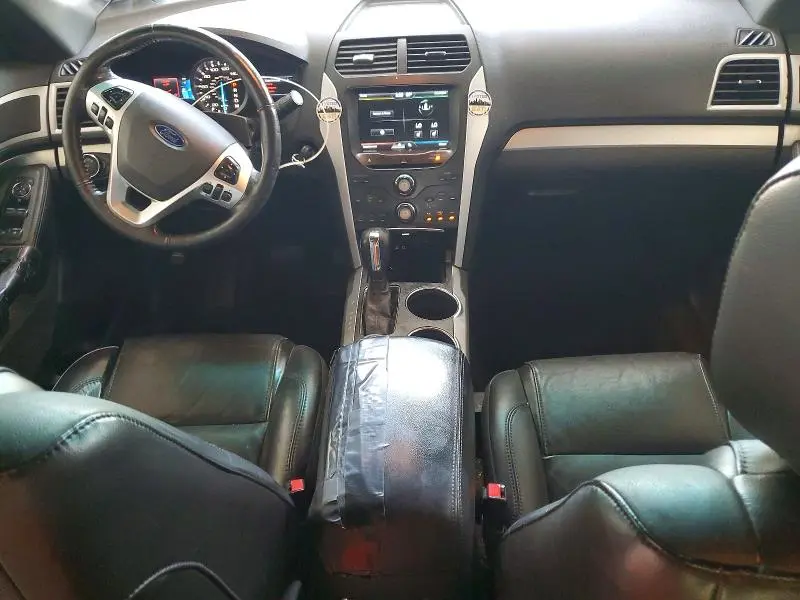 2011 FORD EXPLORER XLT  