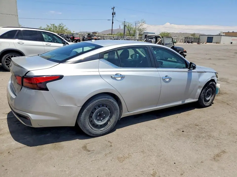 2020 NISSAN ALTIMA S  