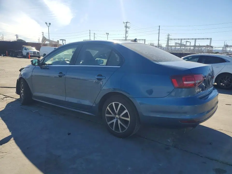 2017 VOLKSWAGEN JETTA SE  