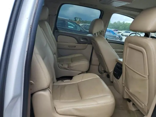 2011 GMC YUKON XL C1500 SLT  