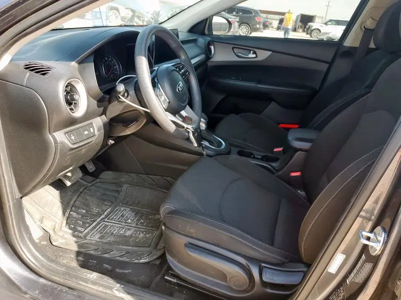 2021 KIA FORTE FE  