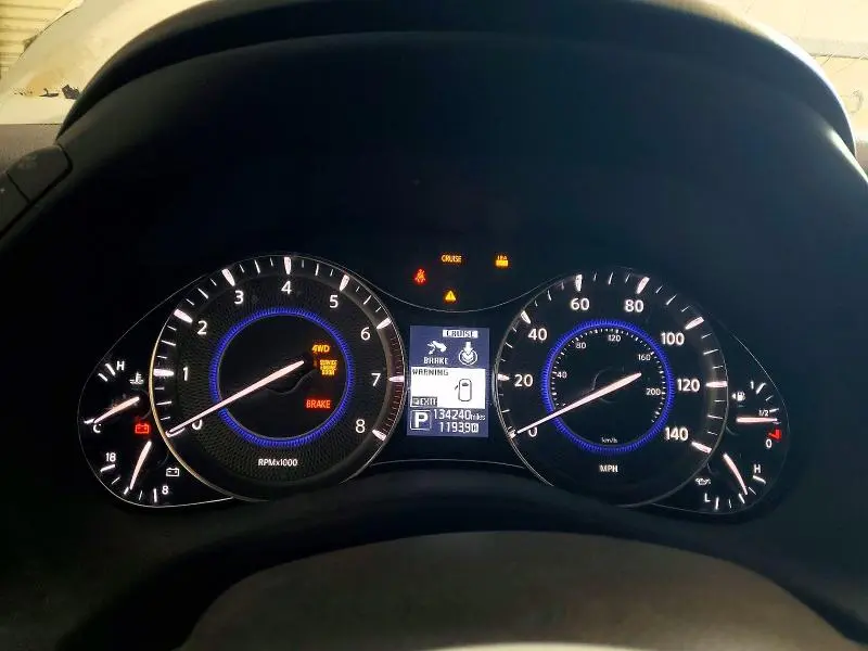 2013 INFINITI QX56 BASE  