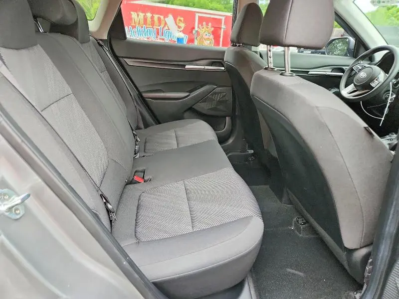 2021 KIA SELTOS LX  
