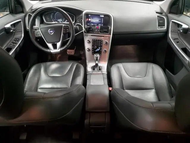 2017 VOLVO XC60 T5 PREMIER  