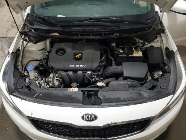2017 KIA FORTE LX  