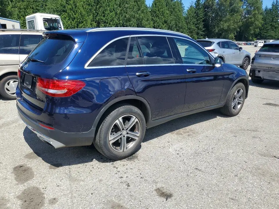 2017 MERCEDES-BENZ GLC 300  