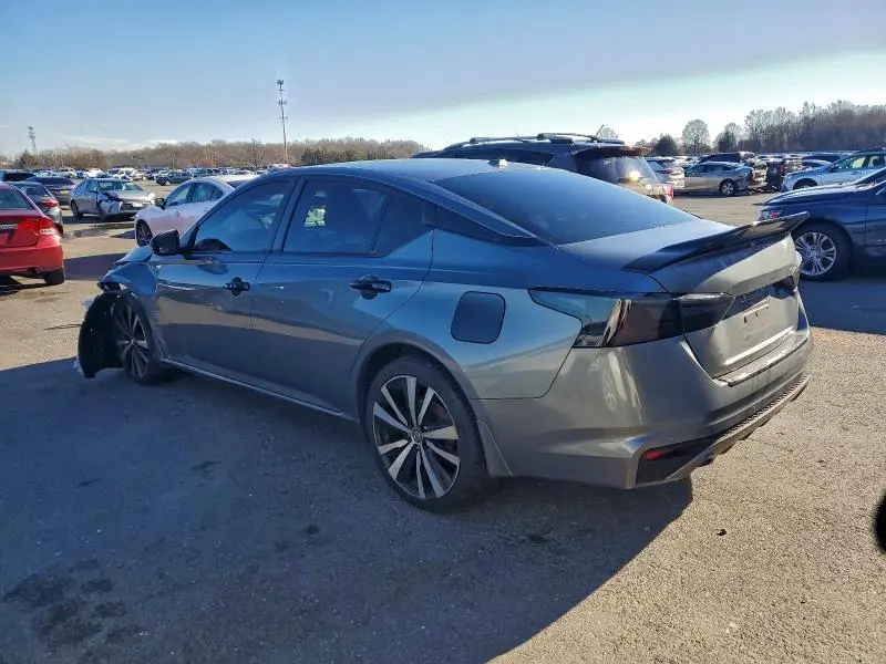 2020 NISSAN ALTIMA SR  