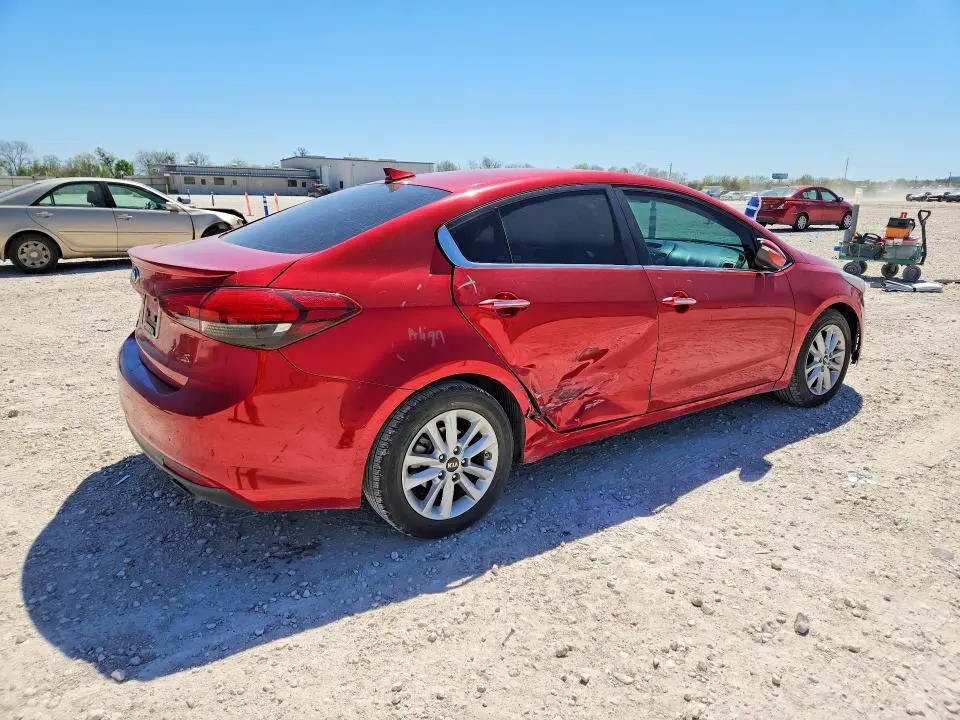 2017 KIA FORTE S  