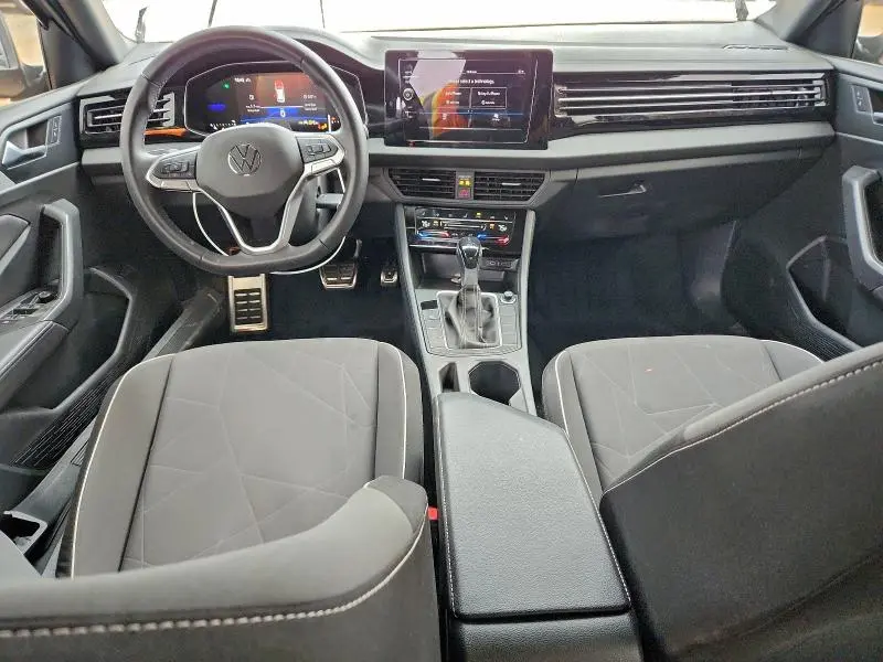 2025 VOLKSWAGEN JETTA SPORT  