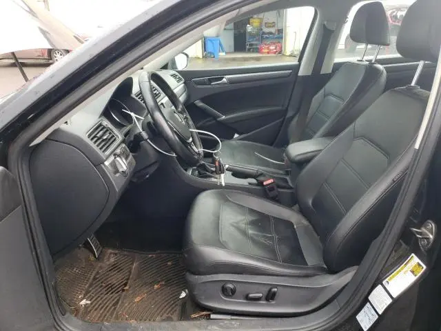 2017 VOLKSWAGEN PASSAT R-LINE  