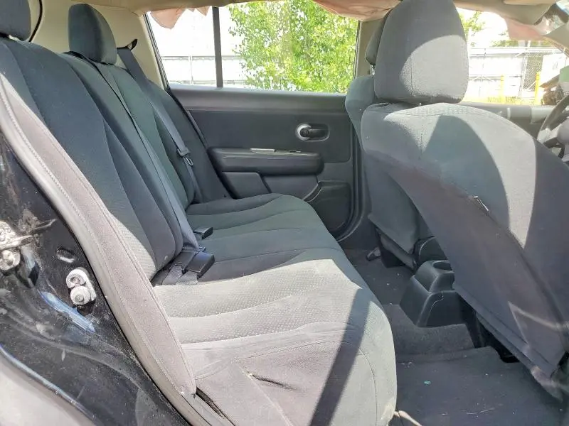 2012 NISSAN VERSA 1.8 S  