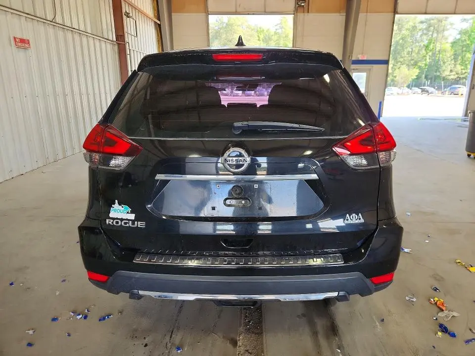 2019 NISSAN ROGUE S  