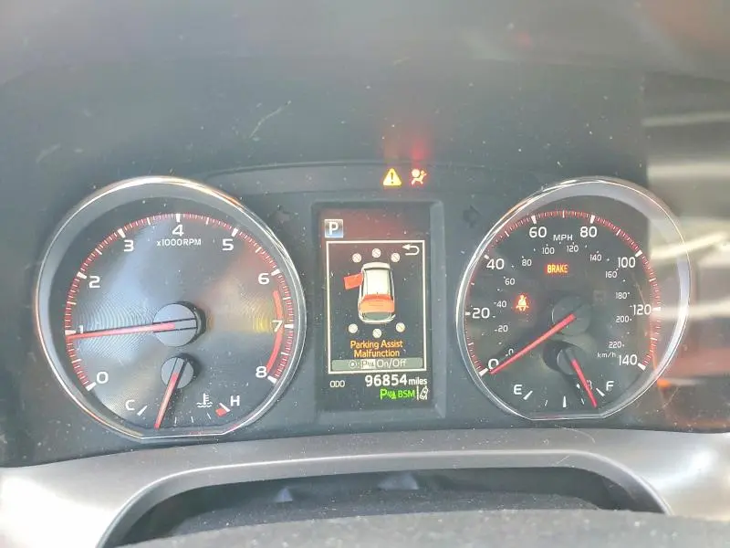2016 TOYOTA RAV4 SE  