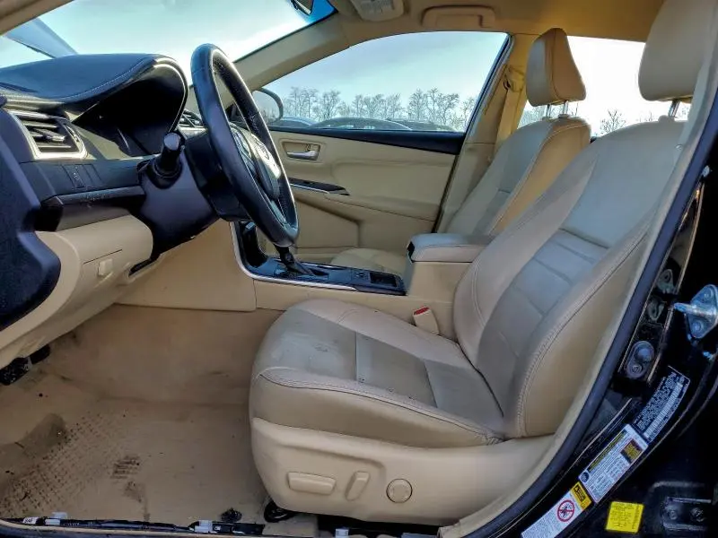 2017 TOYOTA CAMRY LE  