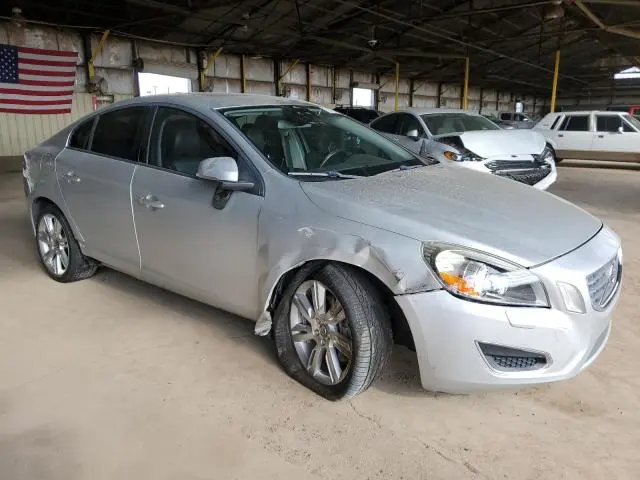 2012 VOLVO S60 T5  