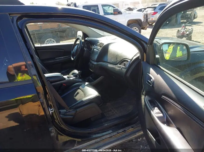 2017 DODGE JOURNEY CROSSROAD PLUS AWD