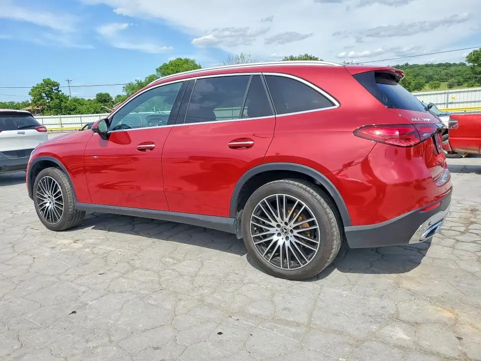 2024 MERCEDES-BENZ GLC 300  
