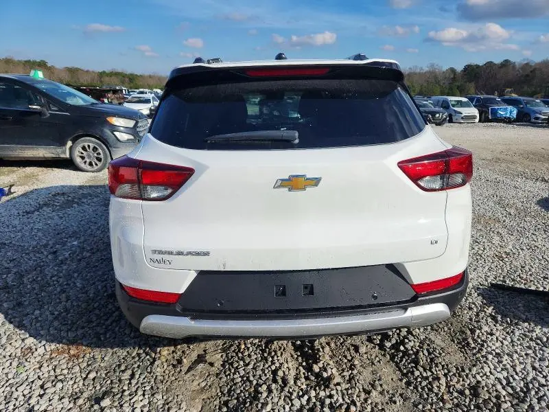 2022 CHEVROLET TRAILBLAZER LT  