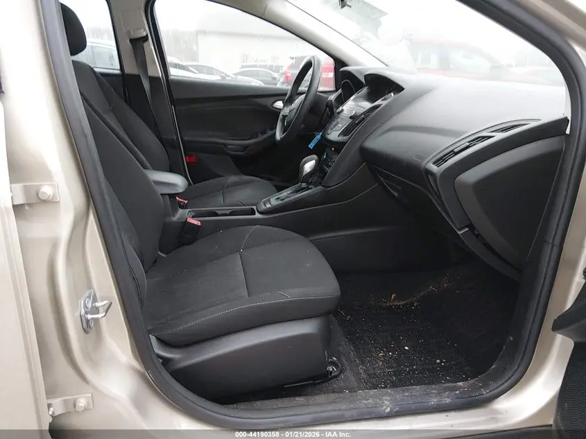 2018 FORD FOCUS SE