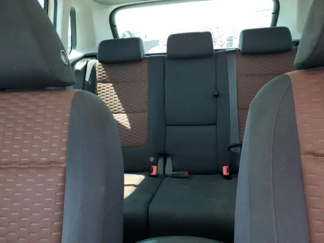 2010 VOLKSWAGEN TIGUAN SE  