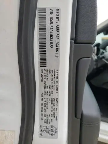 2021 JEEP GRAND CHEROKEE LAREDO  