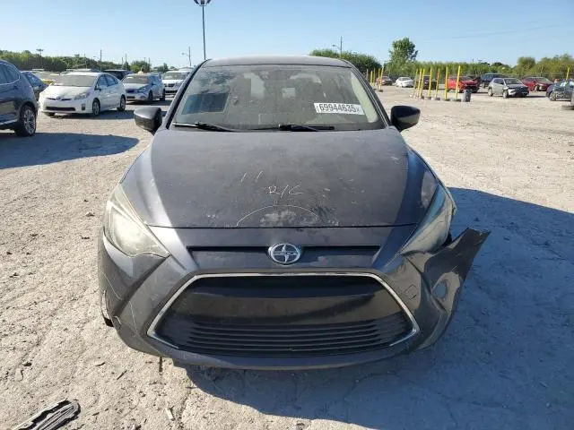 2016 TOYOTA SCION IA   