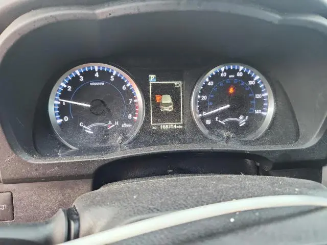 2017 TOYOTA HIGHLANDER LE  