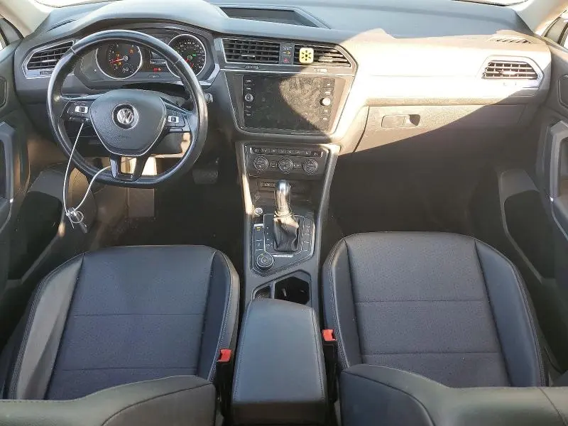 2018 VOLKSWAGEN TIGUAN SE  