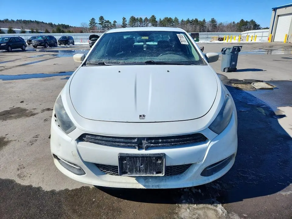 2015 DODGE DART SXT  