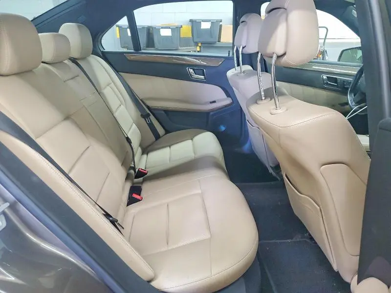 2011 MERCEDES-BENZ E 350  